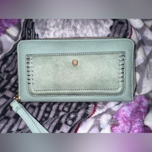 Lauren Conrad (Mint) wallet